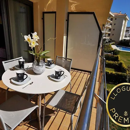 Apartamento In Only 50 M From *