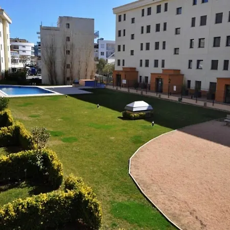Apartamento In Only 50 M From *