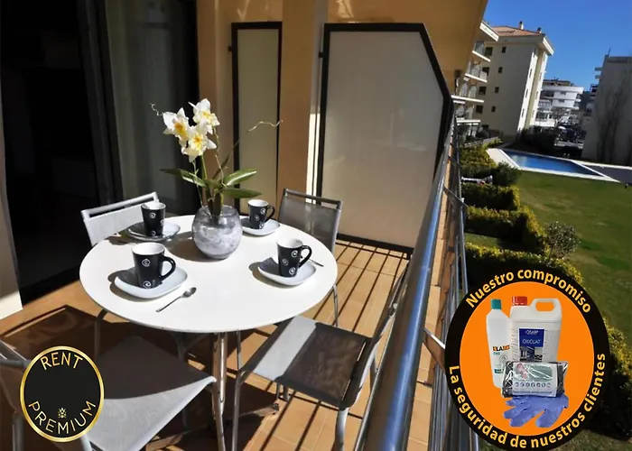 In Near Salatar شقة *