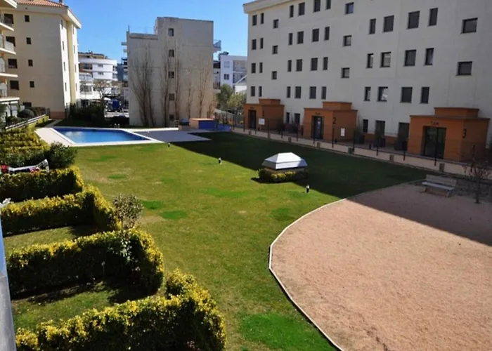 شقة In Near Salatar *